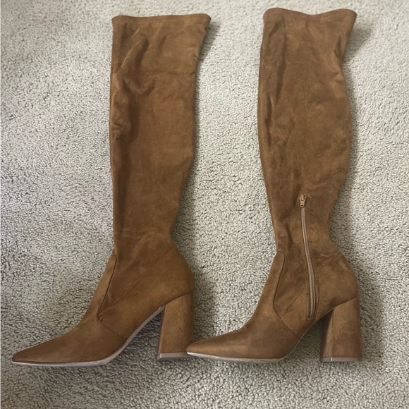Dillards over the knee brown suede pointed toe block heel boots - Picture 2 of 3